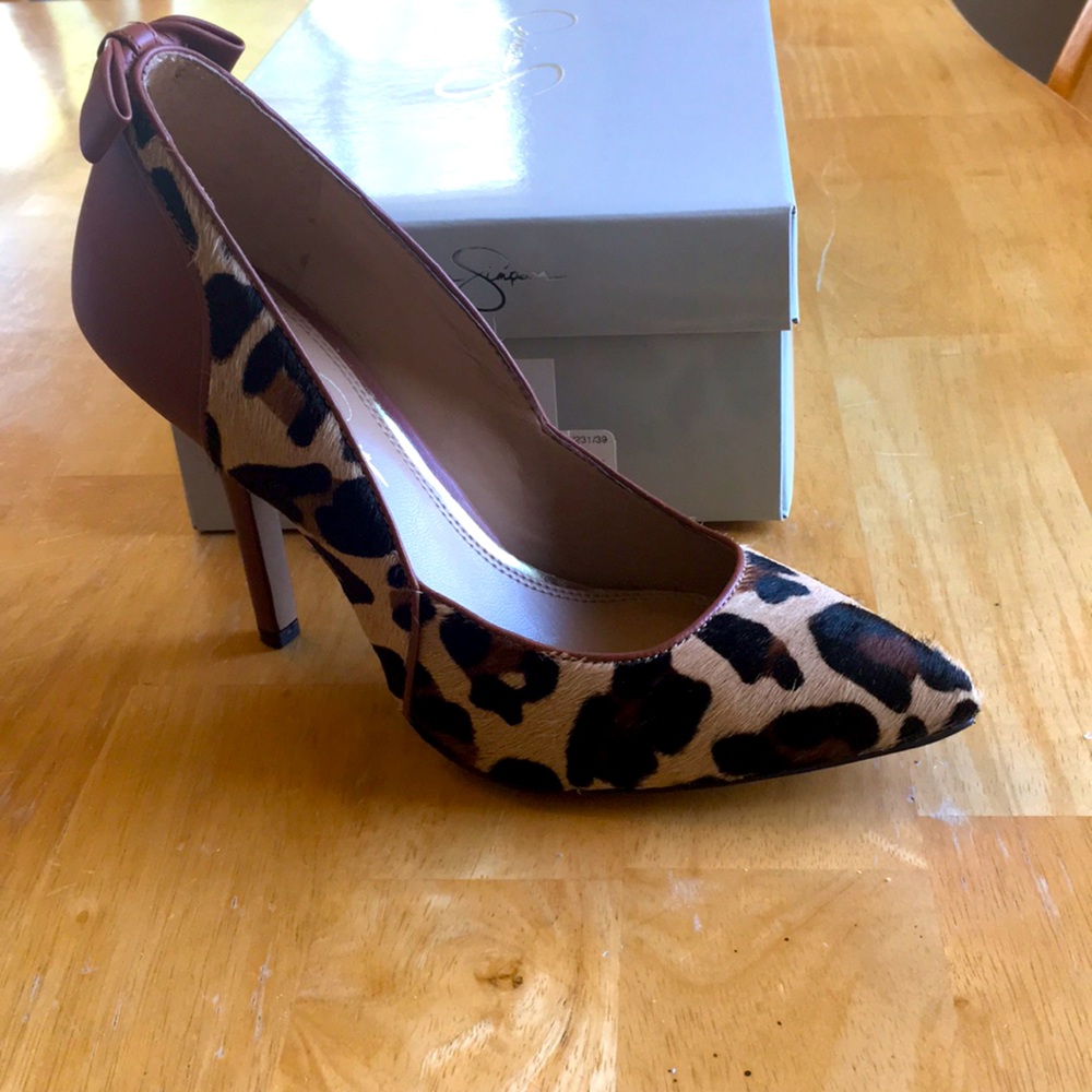 Jessica Simpson Jaide2 Leopard Heels